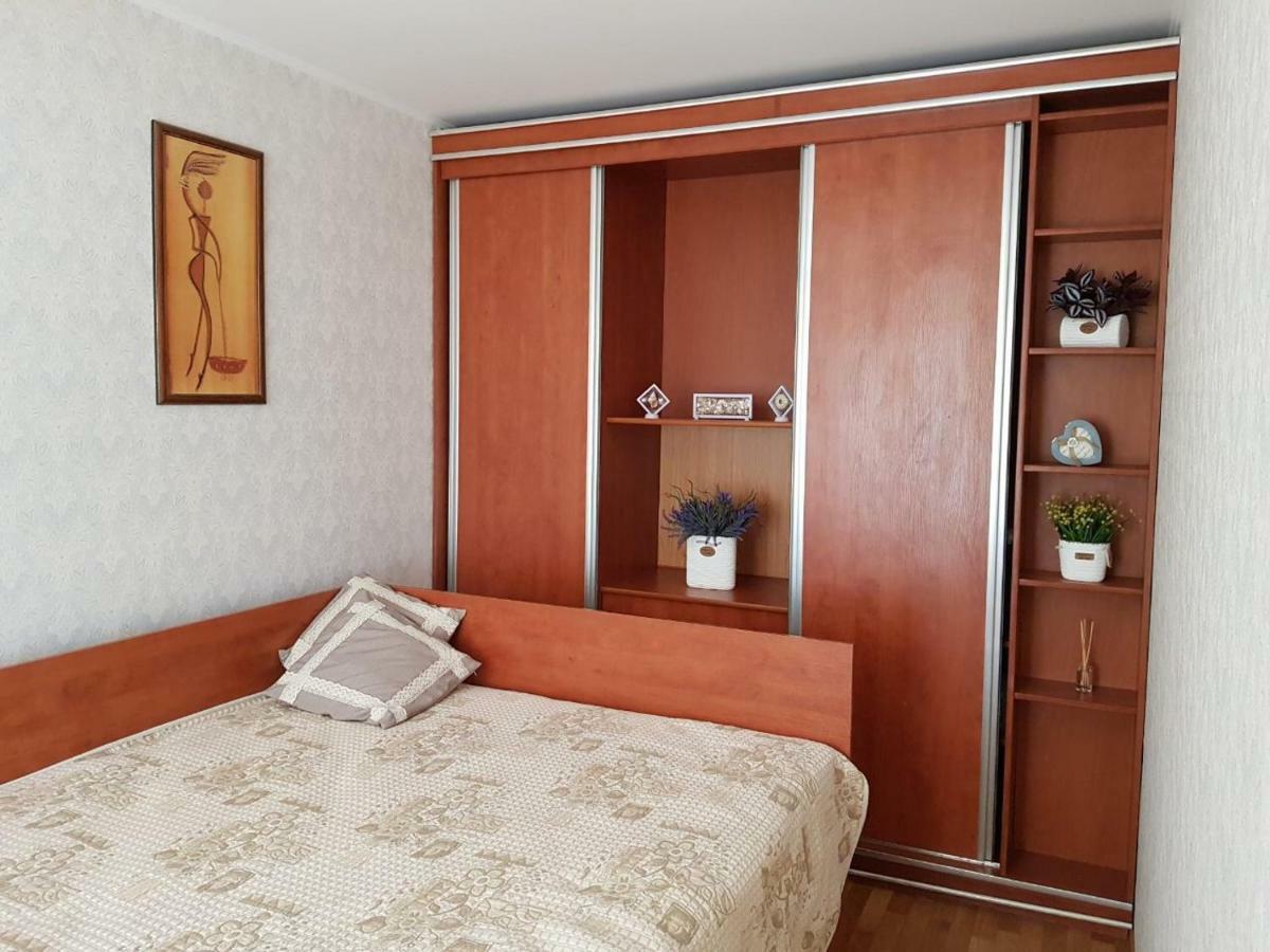 Two-Room Central Apartments أوديسا المظهر الخارجي الصورة